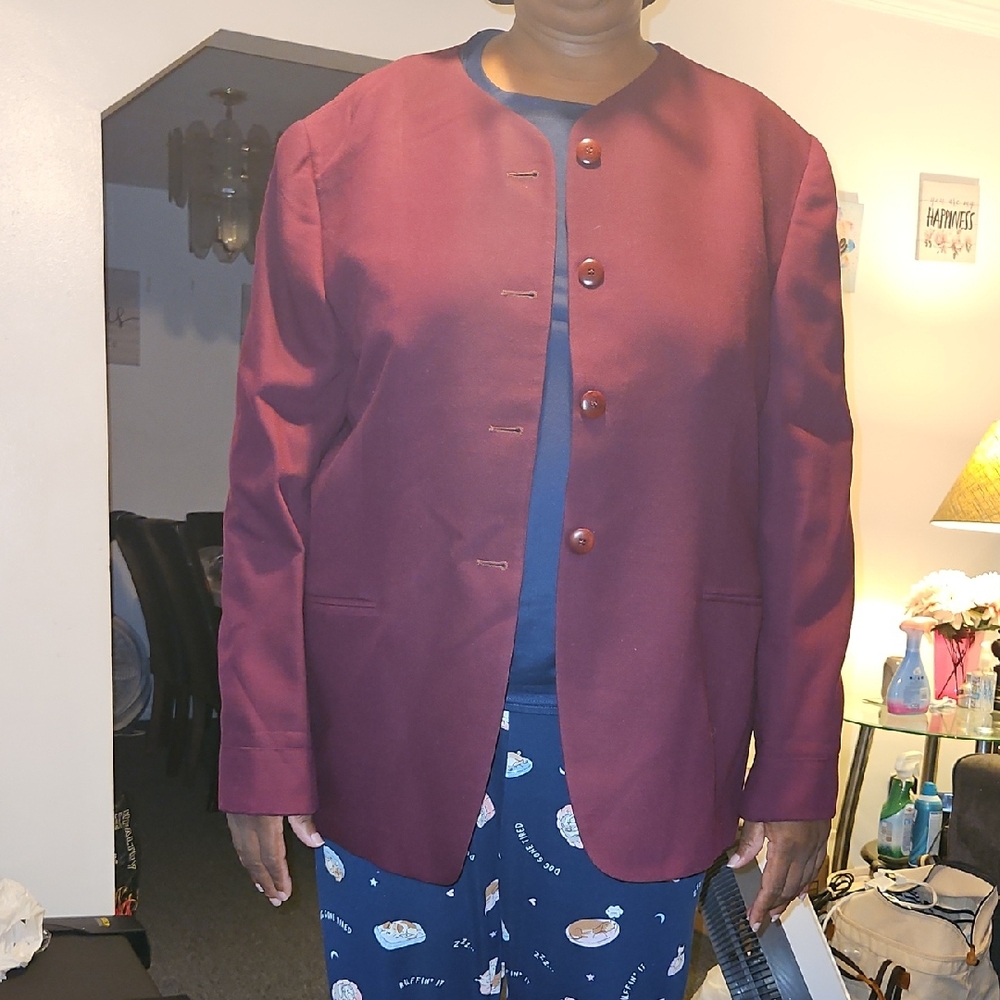 Jones New York Burgundy Lightweight Jacket Tailored Fit